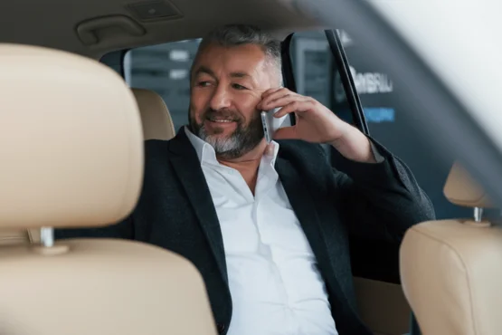 reservation vtc a toulouse transport homme contactant transporteur